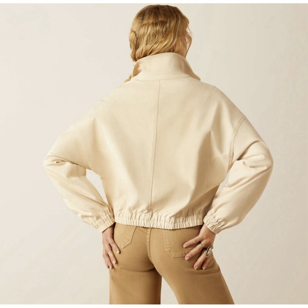 Ariat Robyn Jacket Women's Small Beige Boxy Fit Oversized‎ Western Barn Style - Picture 2 of 11